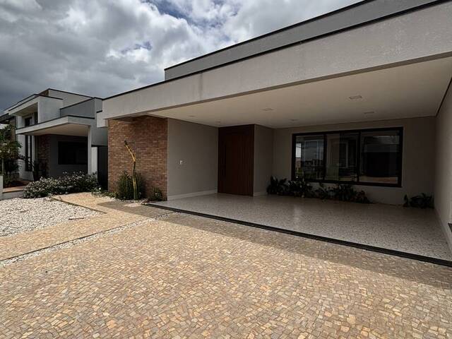 #4 - Casa para Venda em Paulínia - SP - 2