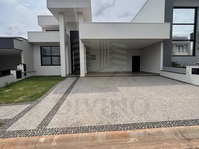 #61 - Casa para Venda em Paulínia - SP