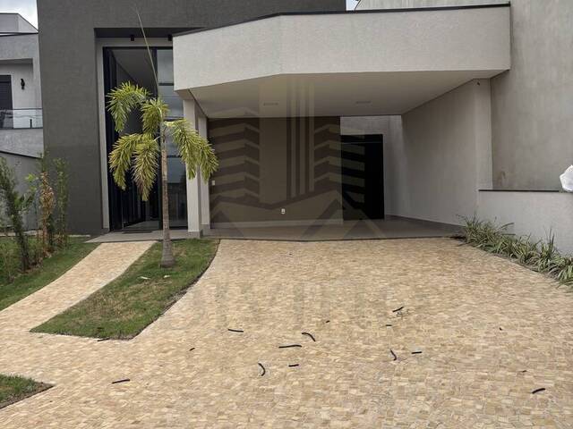 #62 - Casa para Venda em Paulínia - SP - 2