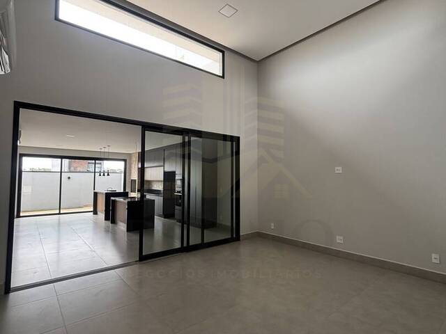 #63 - Casa para Venda em Paulínia - SP